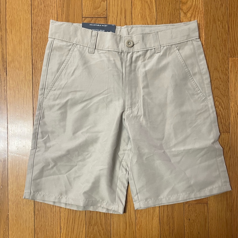 Nautica boys Tan‎ Flat Front Shorts NWT size 10